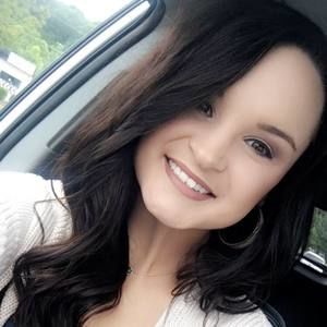 Meet your Posher, Jesseca